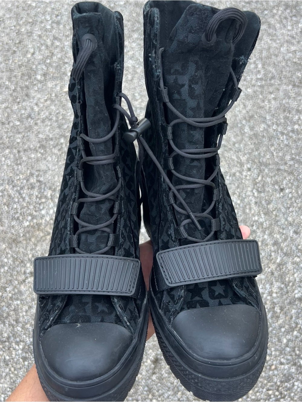 Converse Chuck Taylor All Star GR82 Womens 9 Black Velvet Platform Boots 566159C - Picture 2 of 9